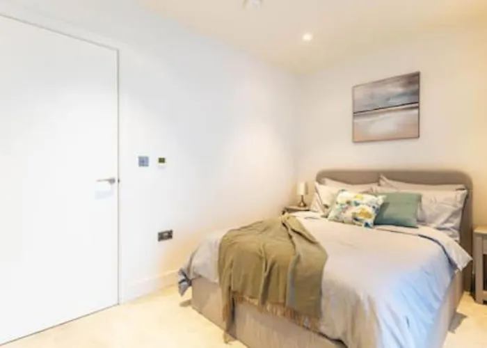 The Battersea Pad