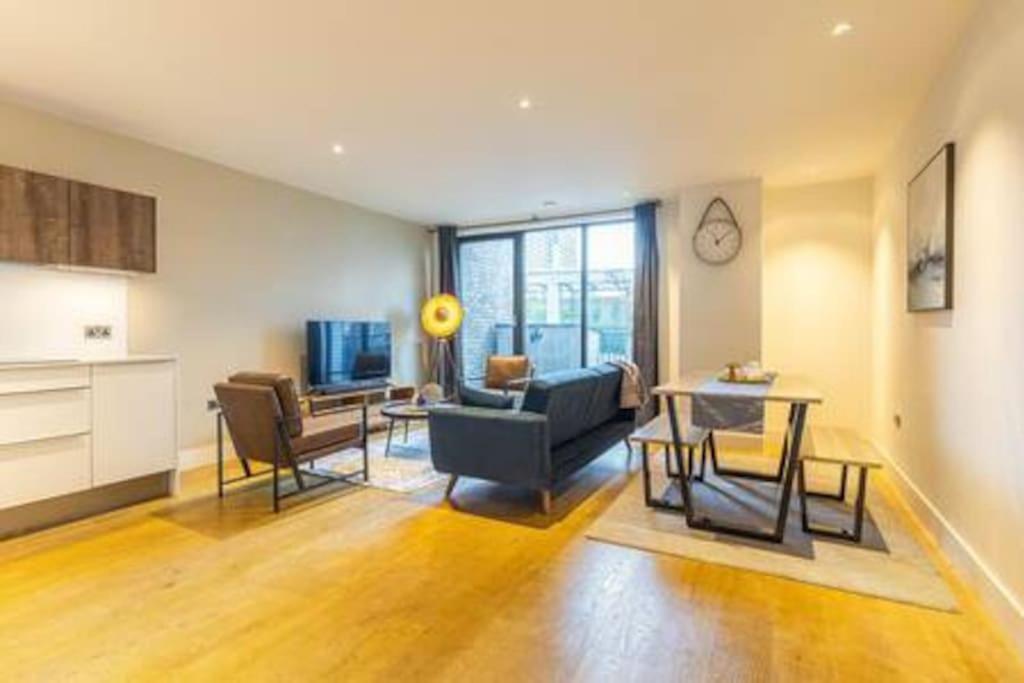 The Battersea Pad * Лондон